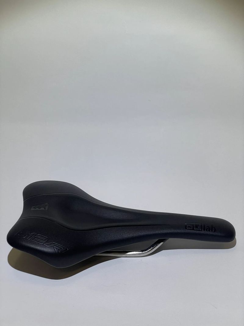 Sedlo SQlab 612R 140 mm