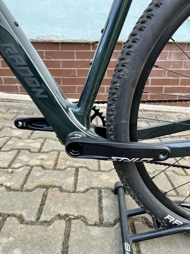 Radon Jealous 8.0 - RockShox SID SL, Sram GX, Shimano SLX, boost pevné osy