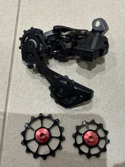 SHIMANO Ultegra Di2 RD-R8050 11s