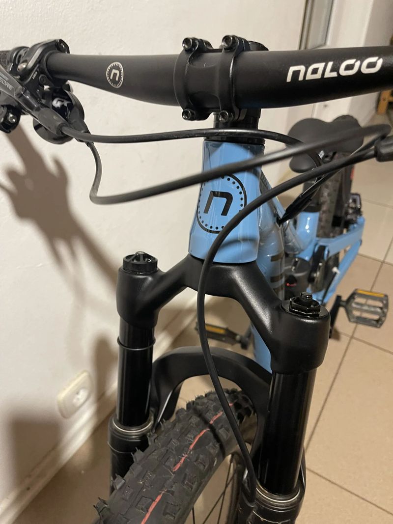 Naloo Mountain Jack 20, jako Vpace Moritz 20, nebo Propain Frechdax 20, celopéro od 105cm