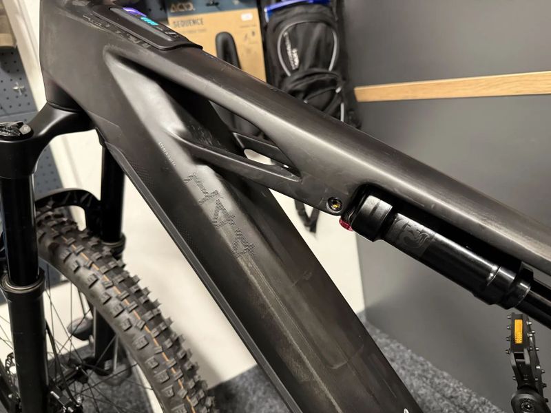 CUBE Stereo Hybrid ONE44 HPC RACE 800 vel.L 2025 346km TOP