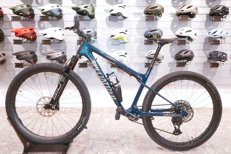 Predám horský bicykel SPECIALIZED Epic World Cup Pro L 2024