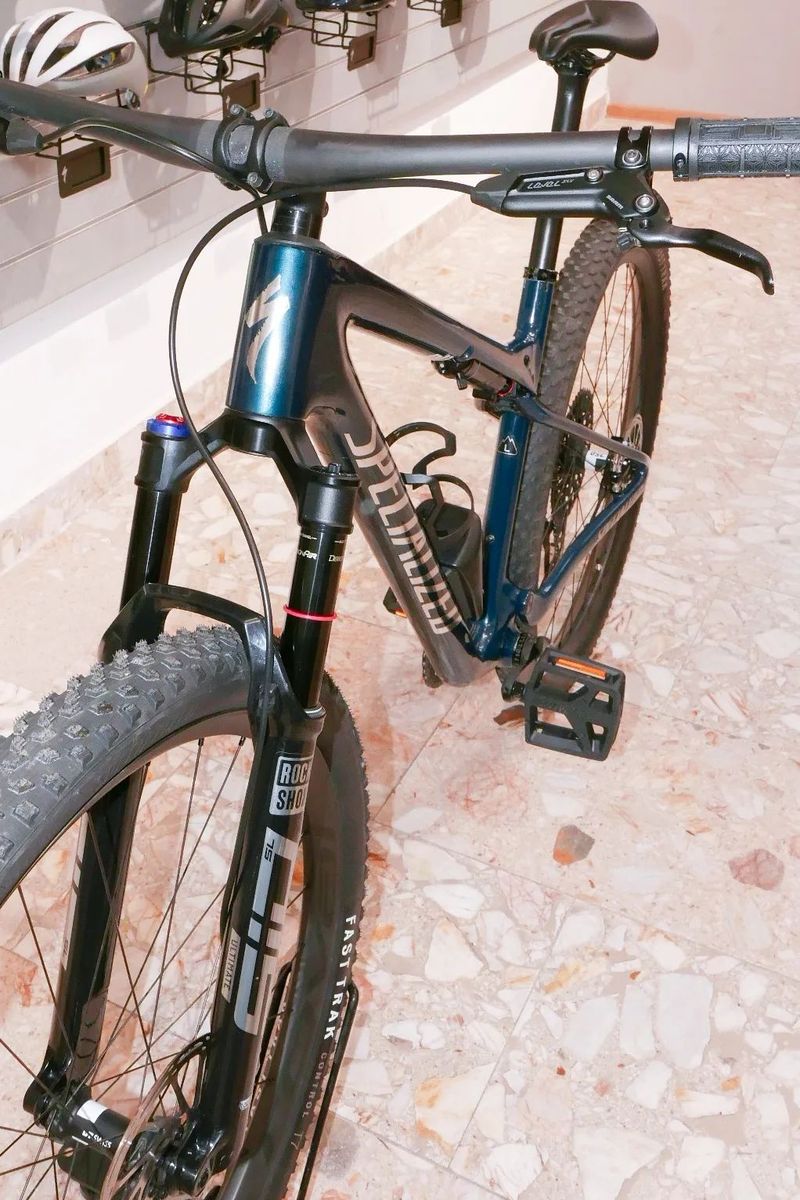 Predám horský bicykel SPECIALIZED Epic World Cup Pro L 2024