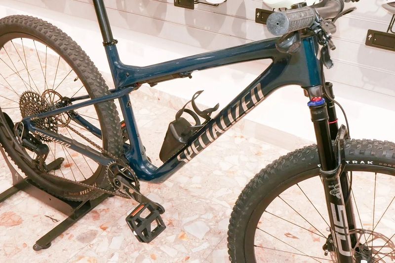 Predám horský bicykel SPECIALIZED Epic World Cup Pro L 2024