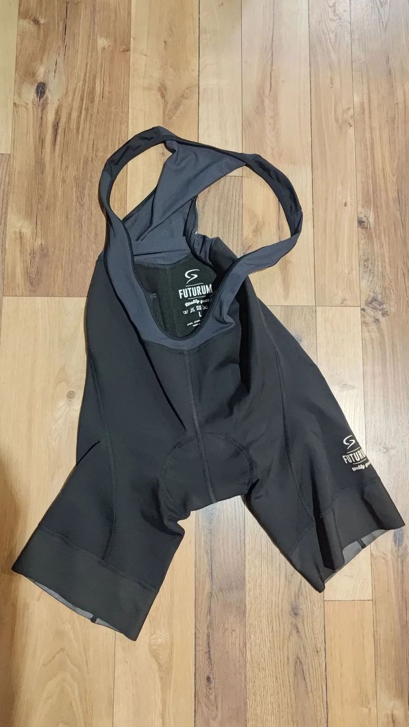 Zateplené kraťasy Futurum