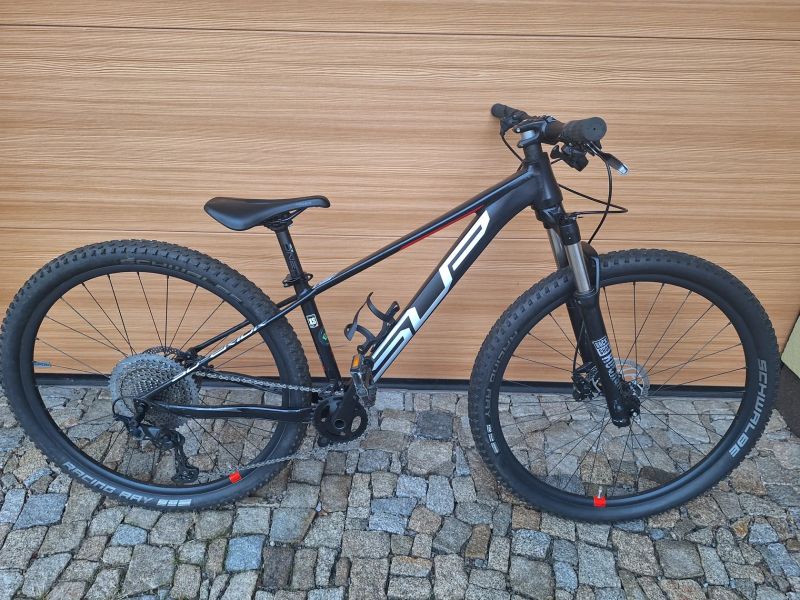 Superior Team Issue 27, 27,5", XS(13”), horské juniorské/dětské sportovní kolo