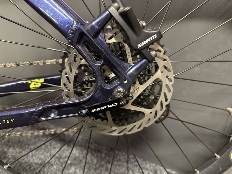 CRUSSIS e-Largo 9.7 vel. XL Baterie 900Wh