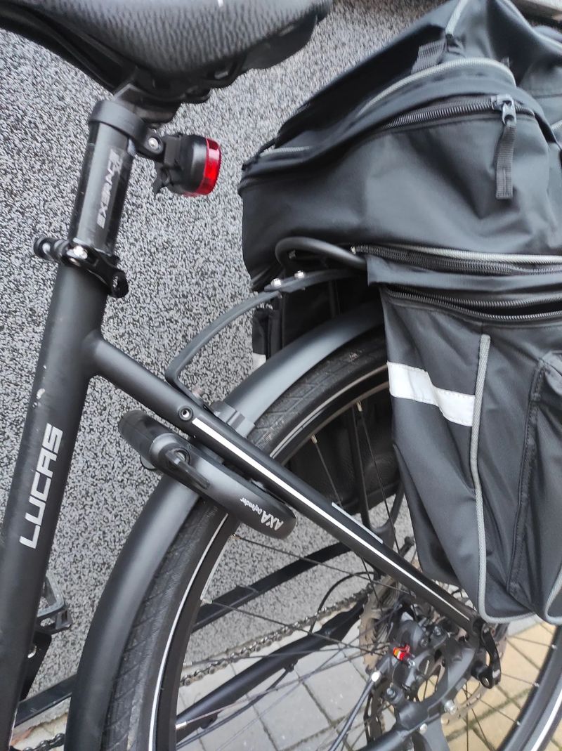 Elektrokolo LEADER FOX Lucas (L) kola 28