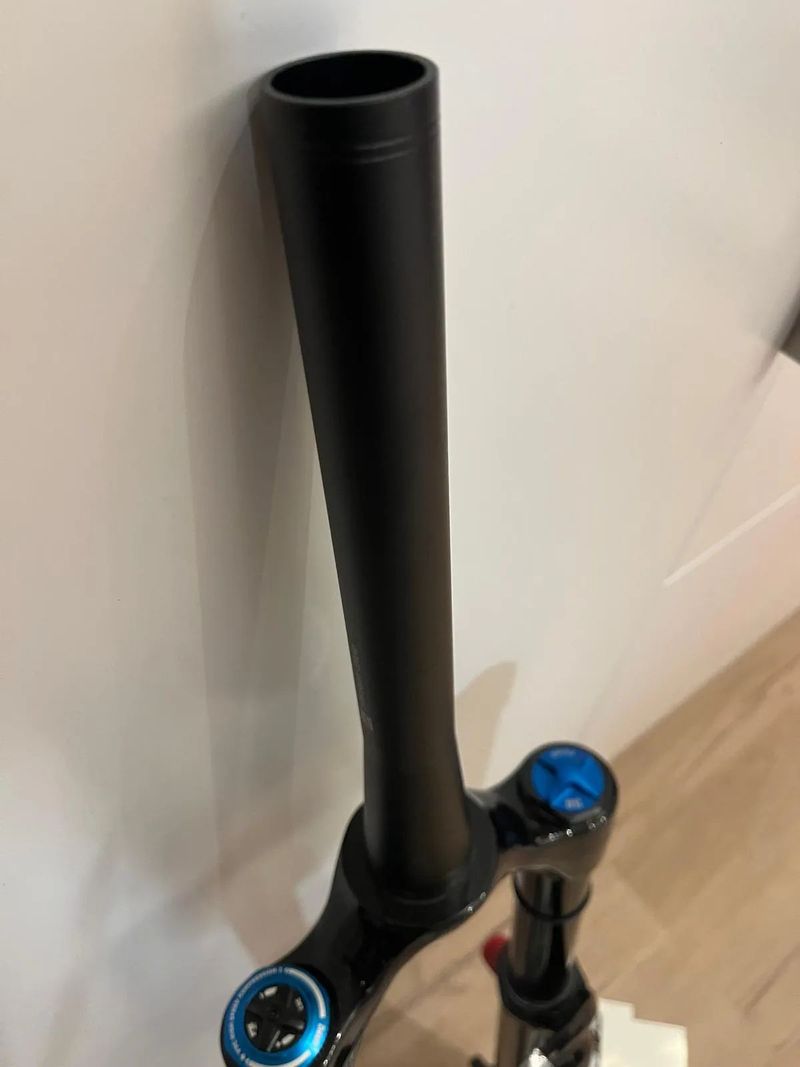 NEW - FOX 36 Performance Elite Grip 2