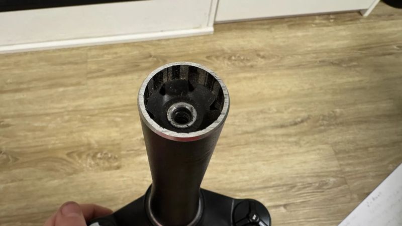 Prodám vidlice DT SWISS F 232 ONE 110 mm, BOOST + uzamykání z řidítek, perfektní