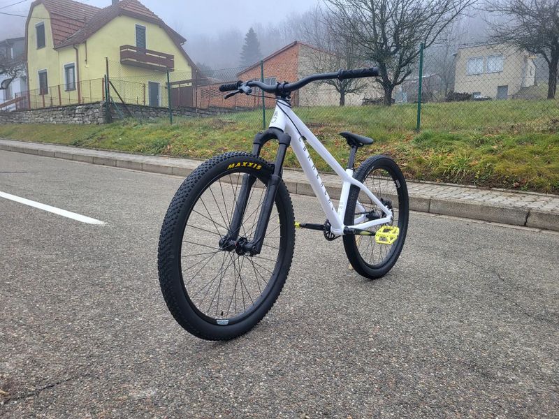 Commencal Absolut dirťák