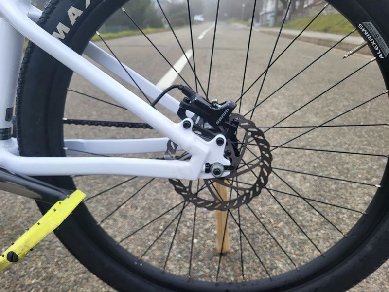 Commencal Absolut dirťák