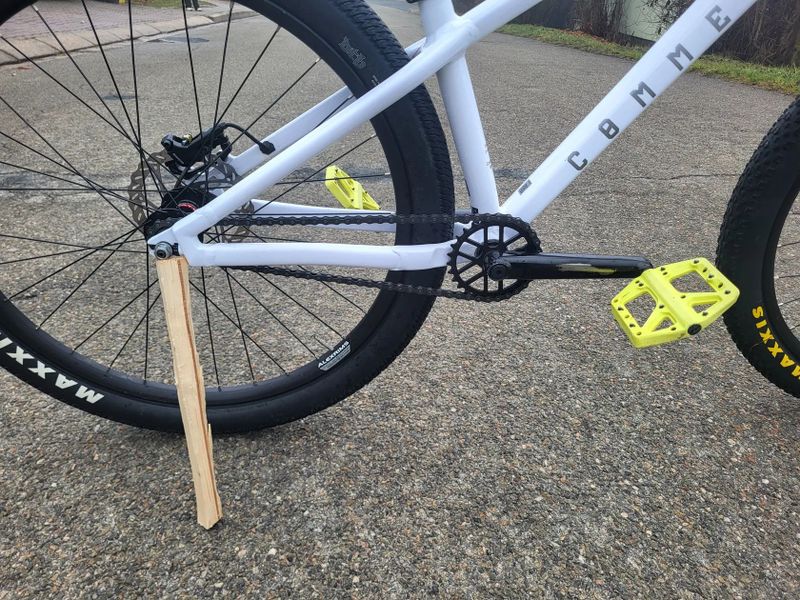 Commencal Absolut dirťák