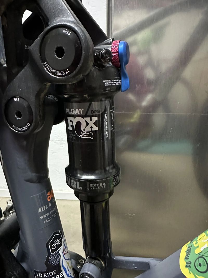 Ghost Trail Riot Essential 2022