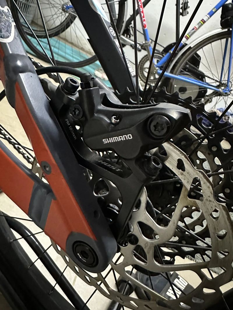 Ghost Trail Riot Essential 2022