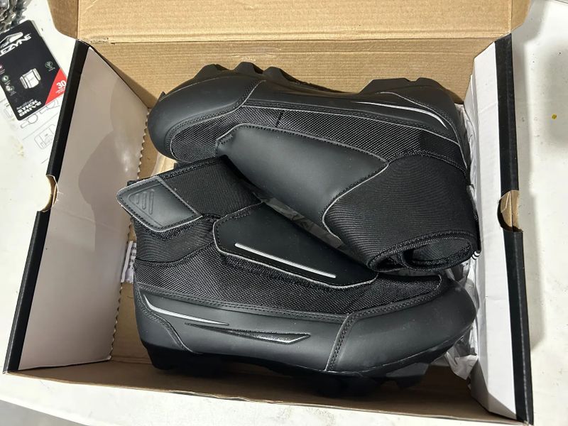 Zimní MTB tretry FLR Defender