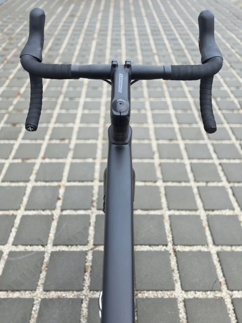 Silniční kolo Wilier Garda Carbon Disc 105 2025 – velikost XL