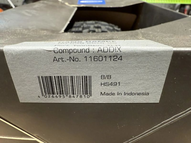 26x2,35 Plášť MTB Schwalbe Hans Dampf, Addix Performance, TLR, kevlar