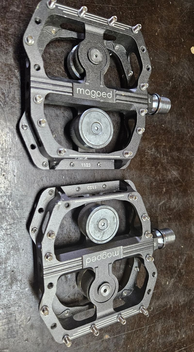 Magped Enduro 2, pozicni desky, nahr. piny