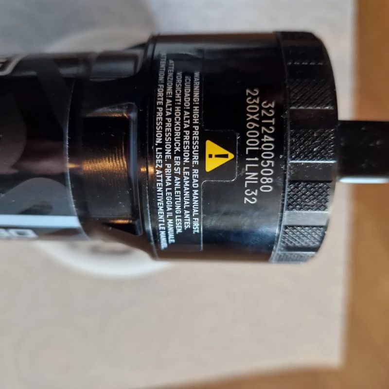 Rock Shox Super DEluxe Ultimate 230x60