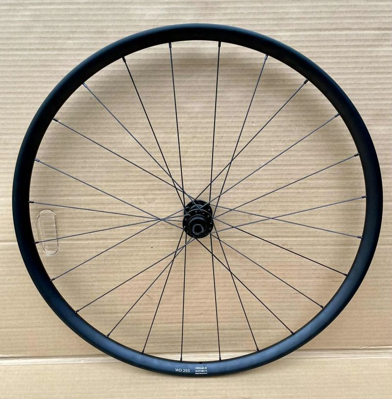 Gravel kola JAVAX WD255 29 Tubeless Disc + NOVATEC 791+792 CL - 1625 g