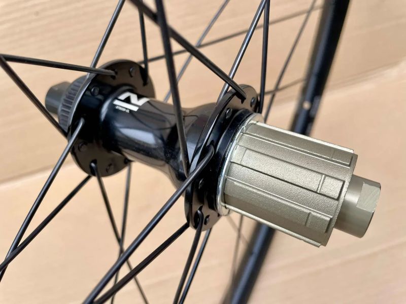 Gravel kola JAVAX WD255 29 Tubeless Disc + NOVATEC 791+792 CL - 1625 g