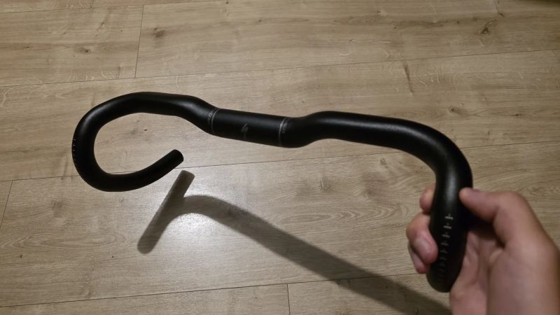 Specialized hover bar 