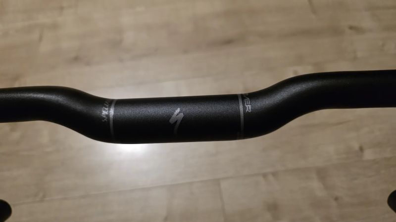 Specialized hover bar 