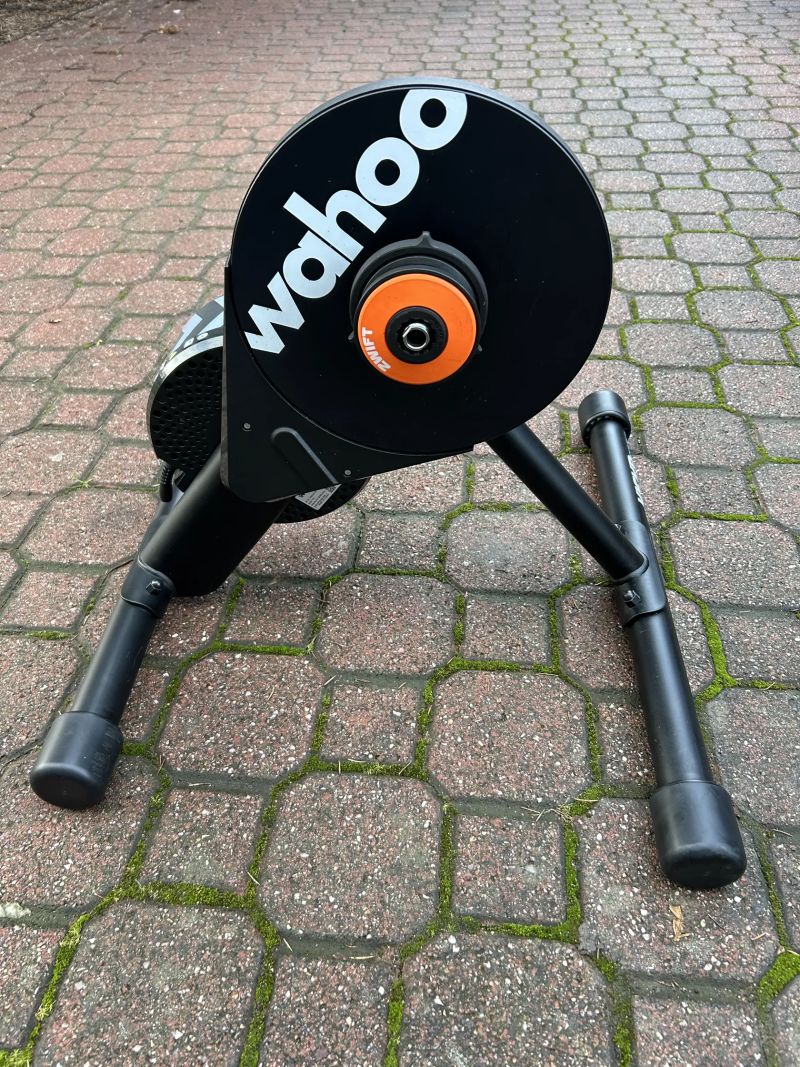 Wahoo KICKR CORE Zwift One