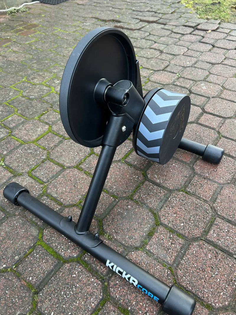 Wahoo KICKR CORE Zwift One