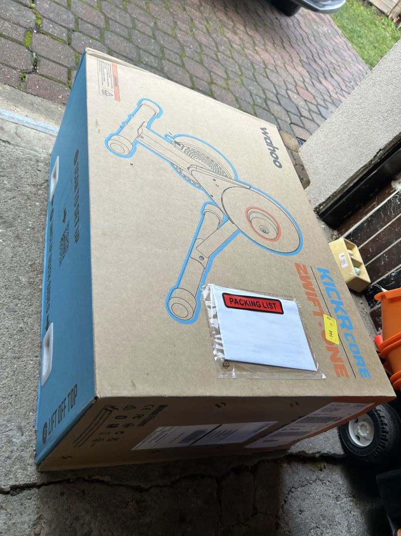 Wahoo KICKR CORE Zwift One