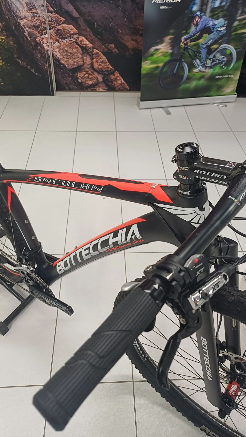  Bottecchia Zoncolan / DT swiss 240s / Shimano XT / Výška postavy 170-180cm / TOP STAV