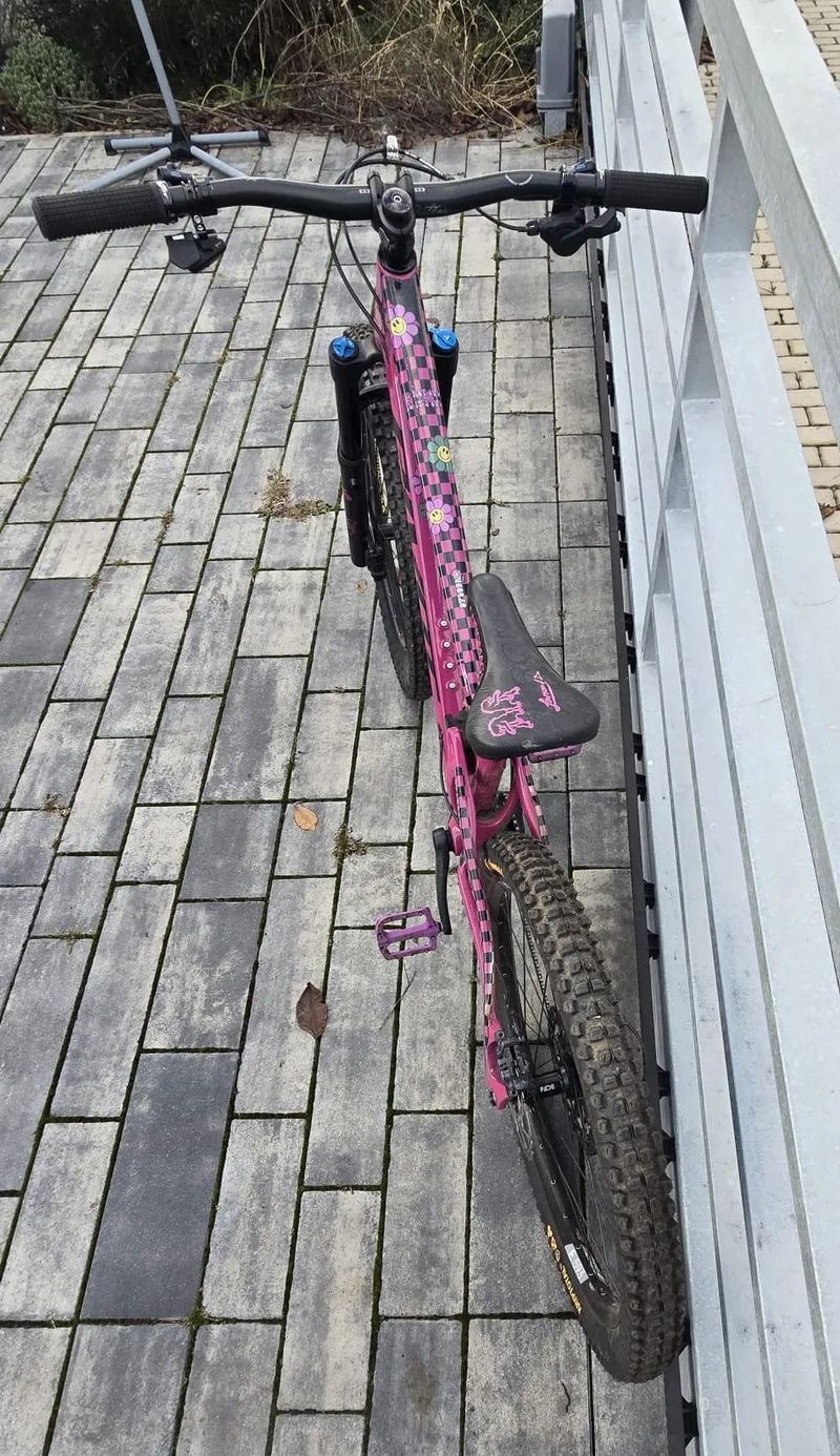 Pivot Cycles SHADOWCAT