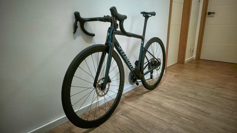 Specialized Tarmac SL8 Expert Rival eTAP AXS 2x12 Roval C38 Power Meter Quarq vel. 52