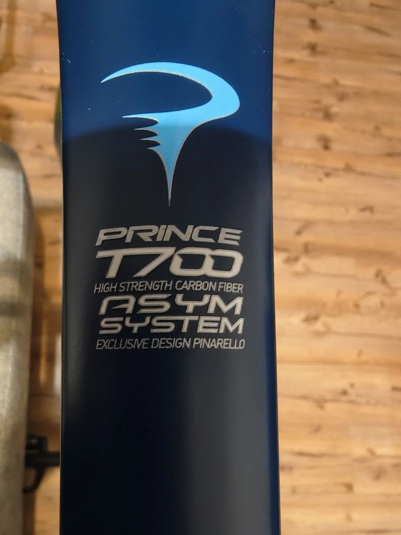 Pinarello Prince Disk / vel. 51.5 / Ultegra R8000 / Vittoria Elusion