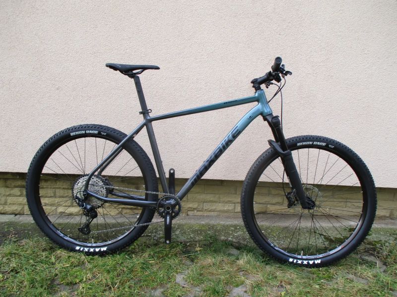 Nové lehké 29" kolo Maxbike M909 21", Shimano SLX 1x12, vzduch. vidlice Manitou Machete, pevné osy