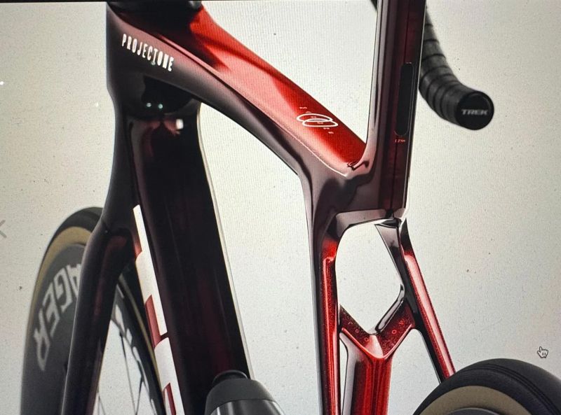 Trek Madone SLR 8 velikost M/L 56