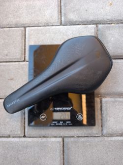 Syncros Belcarra karbonové ližiny