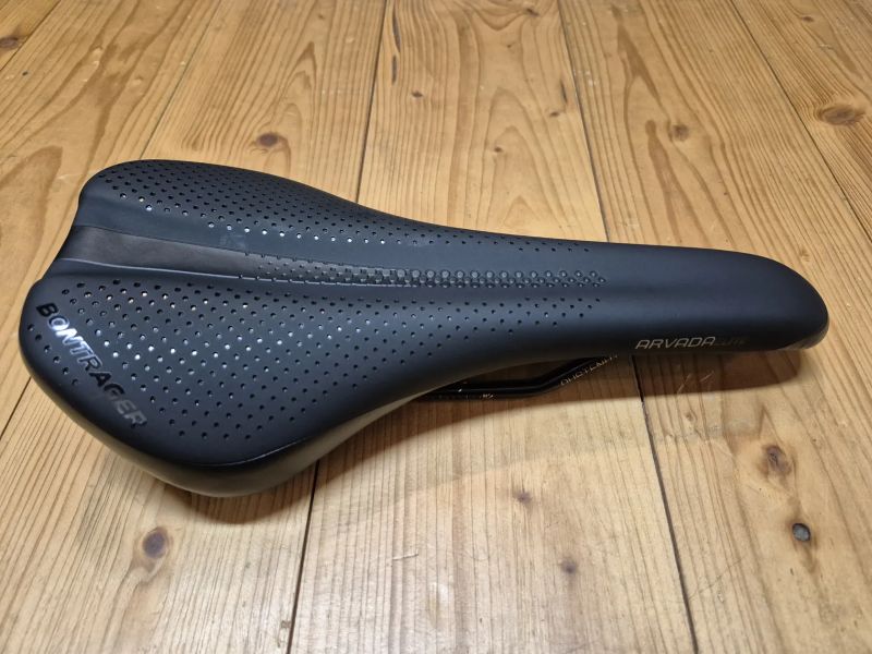 Prodám nové sedlo Bontrager Arvada Elite