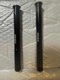 Prodám pevnou osu na Rock Shox 15x100 a 15x110