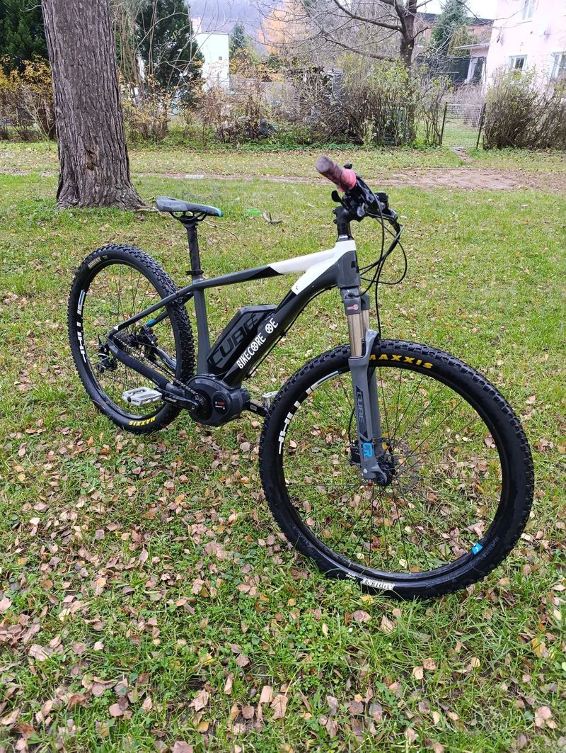 Cube Reaction Hybrid PRO 500