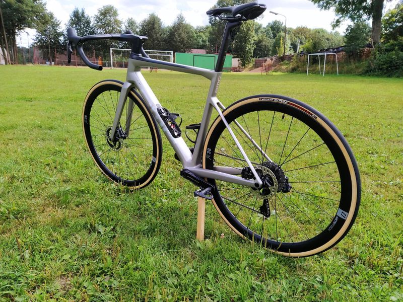 Prodám BMC TeamMachine SLR 01 FOUR, vel. 54, Dura Ace 12s