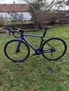 Nový Trek Madone SL 5 Gen 8 Hex Blue 2025 vel M, 54 cm