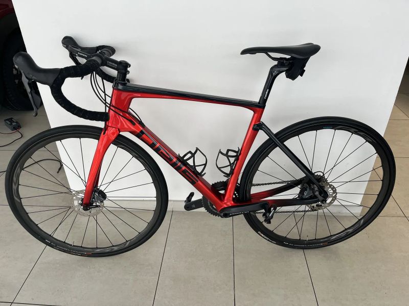 Pells R8 Disc Aero Carbon High Modulus