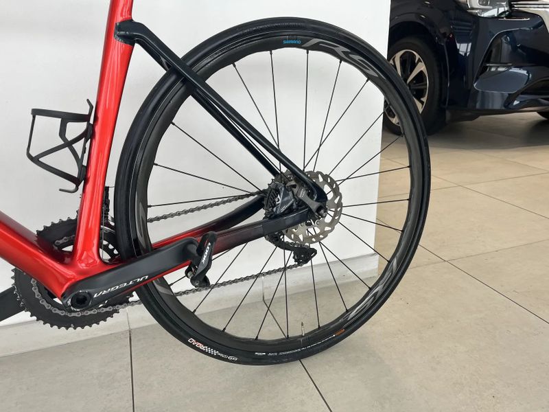 Pells R8 Disc Aero Carbon High Modulus