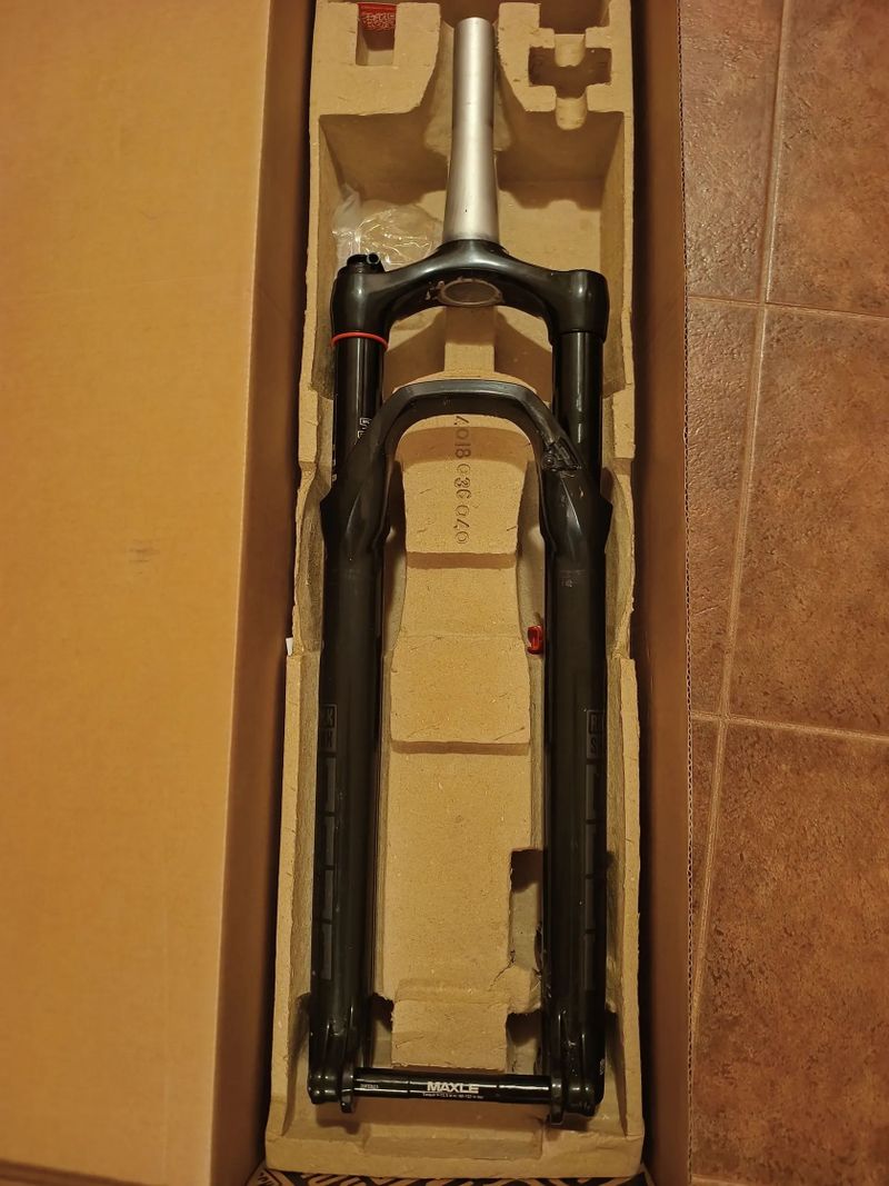 TREK PROCALIBER 9.7. AXS vel. M/L ZÁRUKA 3/2026