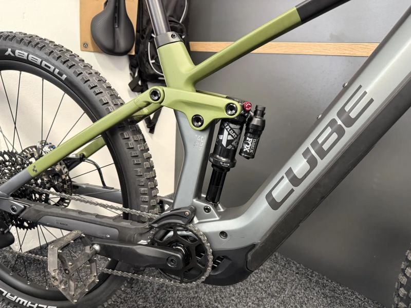 CUBE Stereo Hybrid 140HPC TM 750 vel.M 2023 1375KM KARBON