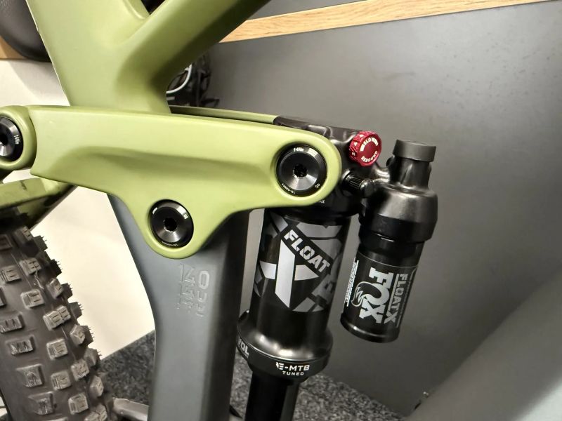 CUBE Stereo Hybrid 140HPC TM 750 vel.M 2023 1375KM KARBON