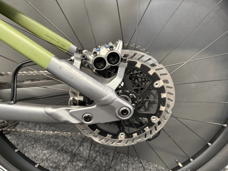 CUBE Stereo Hybrid 140HPC TM 750 vel.M 2023 1375KM KARBON