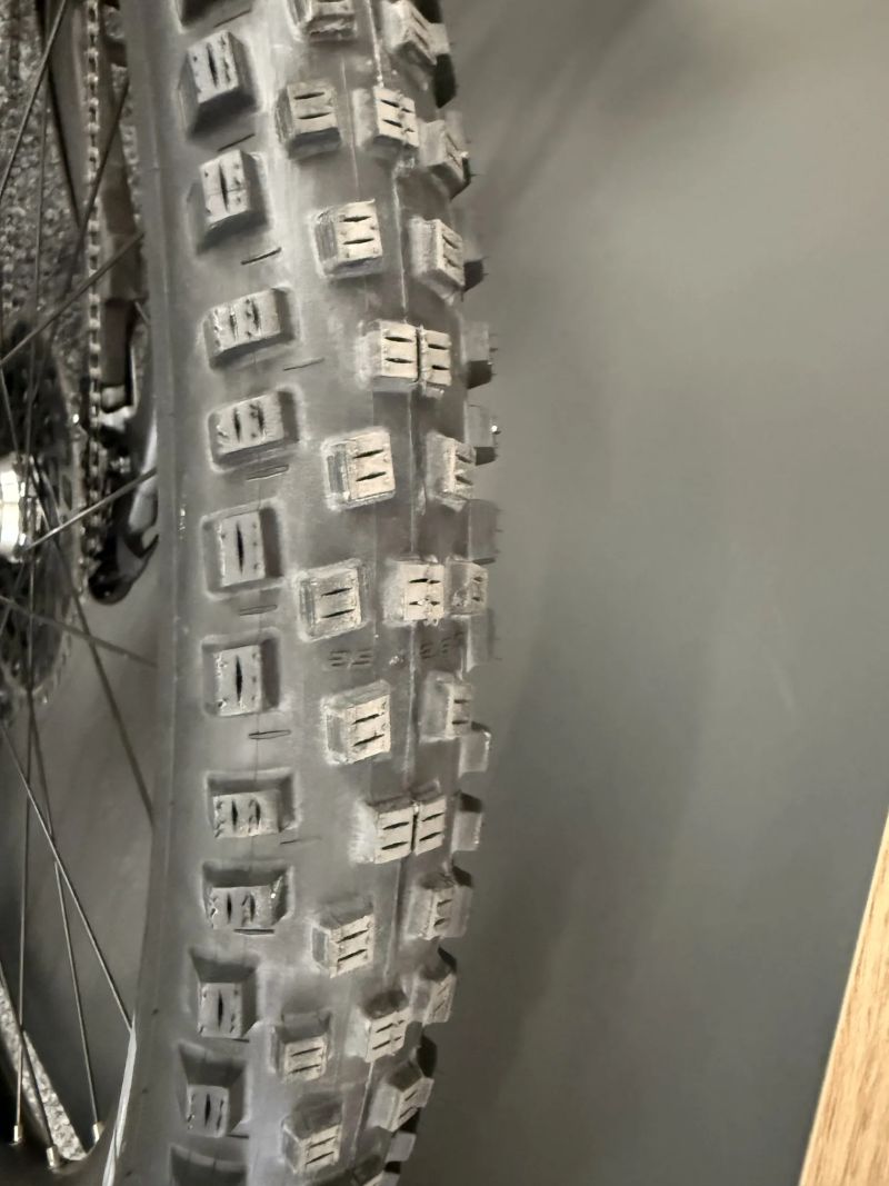 CUBE Stereo Hybrid 140HPC TM 750 vel.M 2023 1375KM KARBON